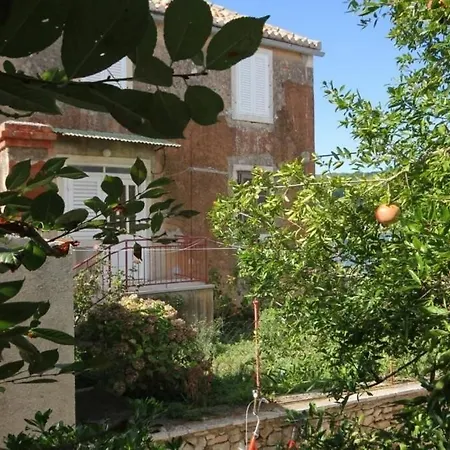 Zoki - Great Location Close To The Sea